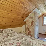 Chalet Rozi'S Riverside Cottage - Happy Rentals