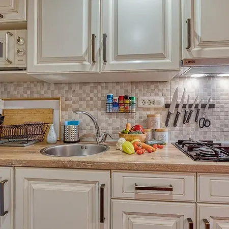 Chalet Rozi's Riverside - Happy Osilnica